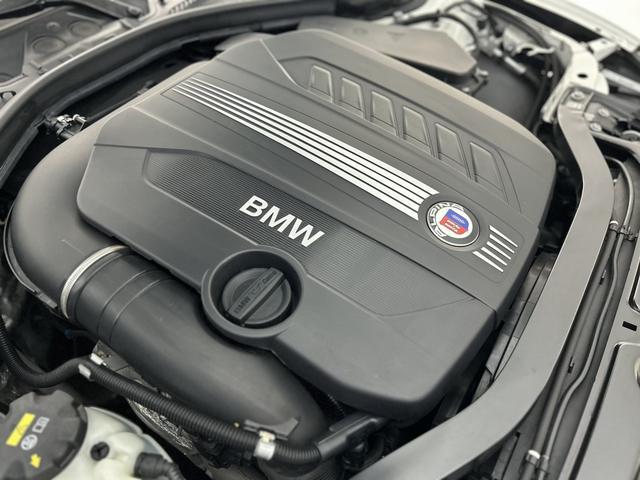 9572203A30260215W00117.jpg