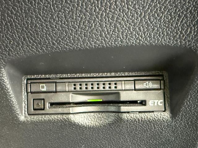 0730170A30250927W00216.jpg
