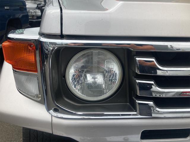 0800018A30220901W00116.jpg