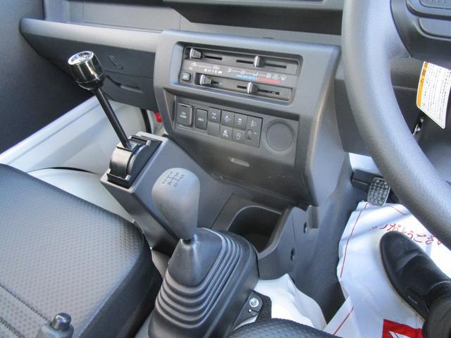 0230018A30260128W00106.jpg
