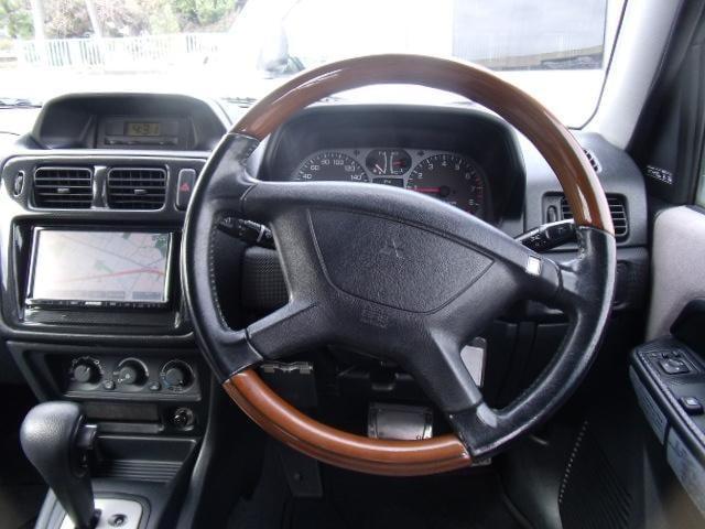 0504216A30251213W00116.jpg