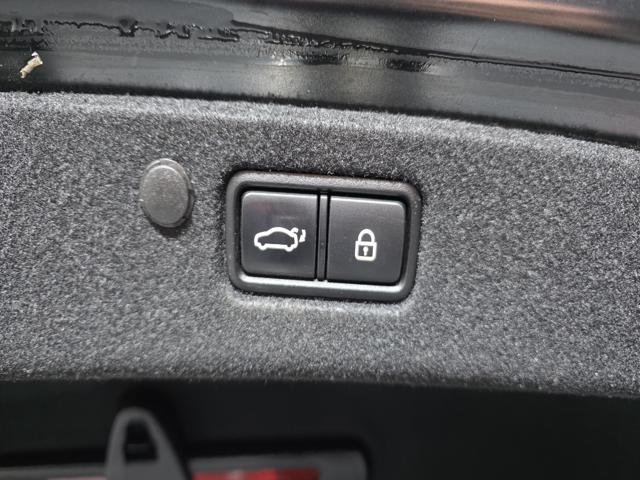 03467451cfba2b89675cf93c1838ffe4.jpeg