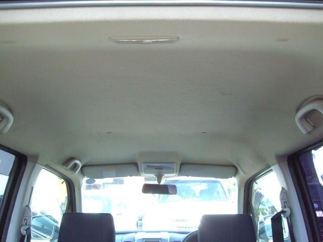 0904214A30240701W00211.jpg