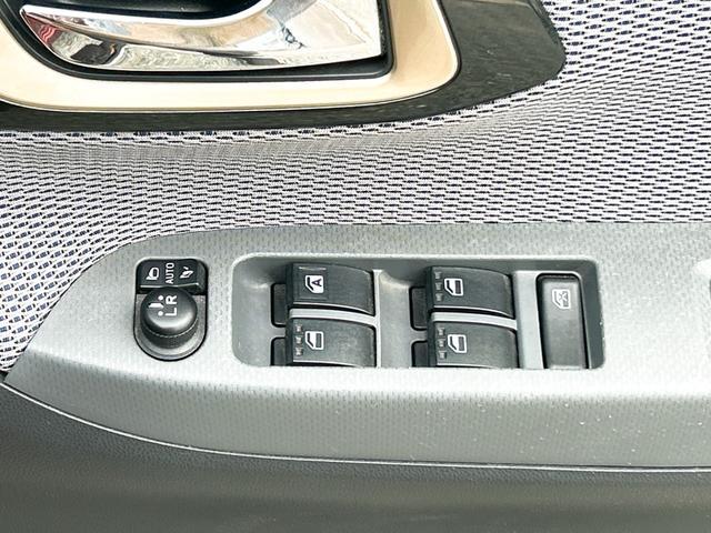 0803124A30250922W00909.jpg