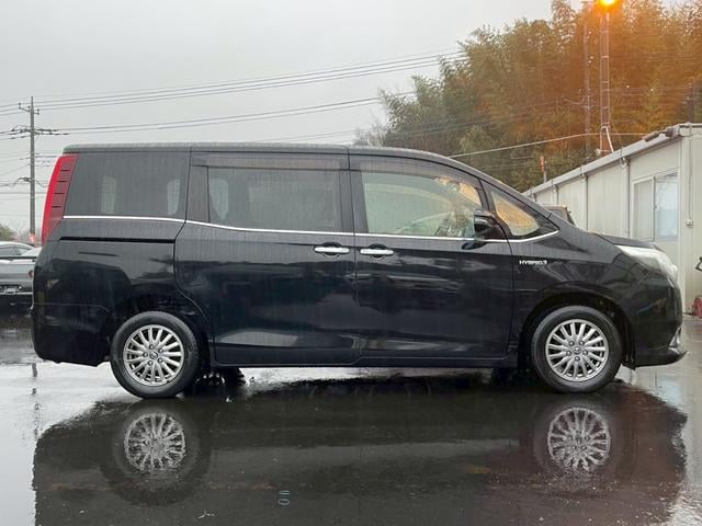 0541528A30251225W00207.jpg