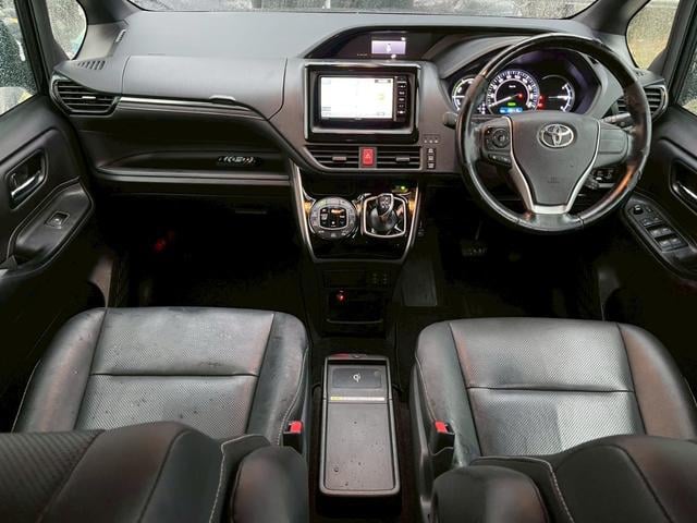 0541528A30251225W00208.jpg