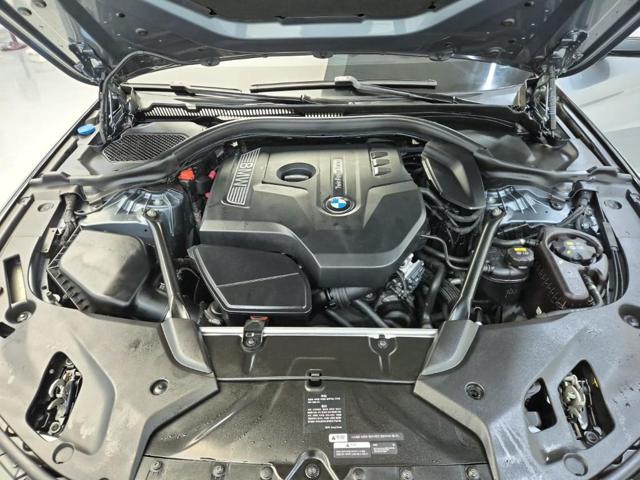 5121501577R5.jpg
