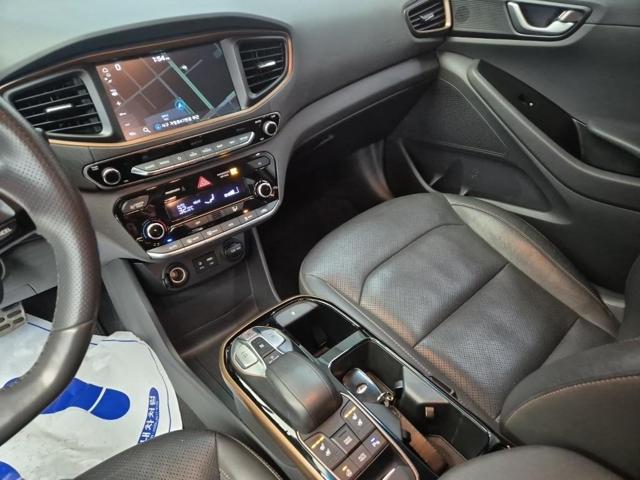 5111500772R10.jpg