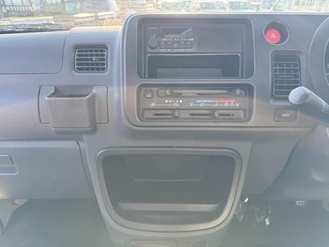 0700516A30250215W00111.jpg