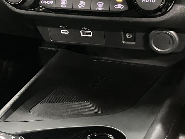 0500075A20251016K00617.jpg