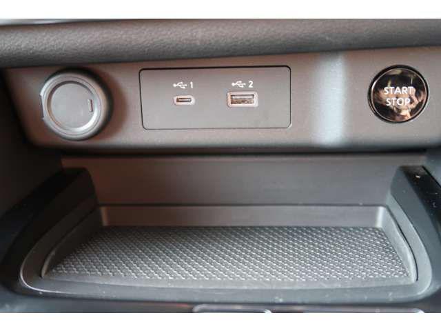 d9447ec889568bb17e9b0e7a515d2873.jpg