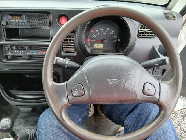 0404229A30251005W00110.jpg