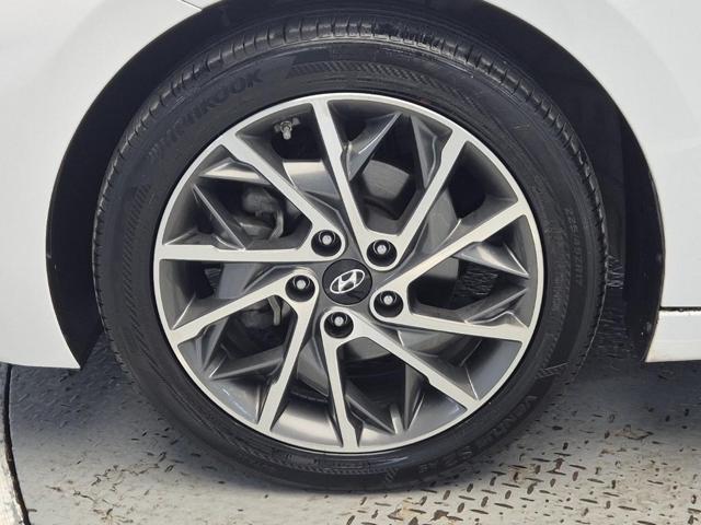 5101502268R19.jpg