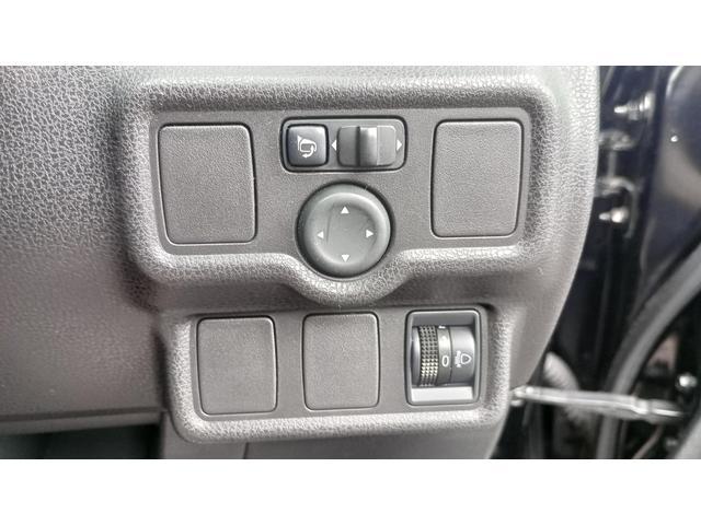 0902473A30250920W00119.jpg