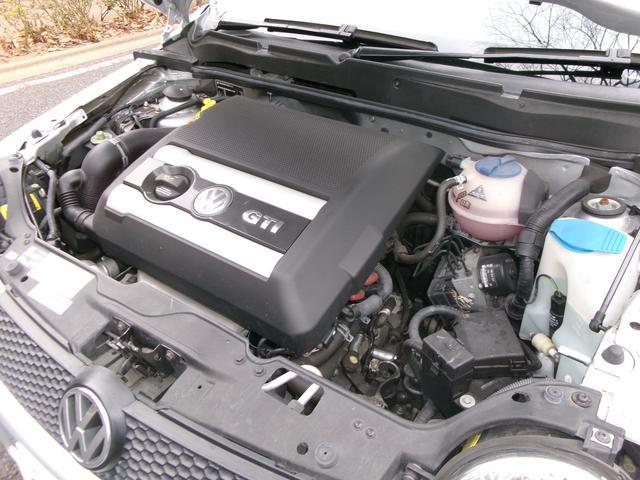 9570510A30260128W00113.jpg