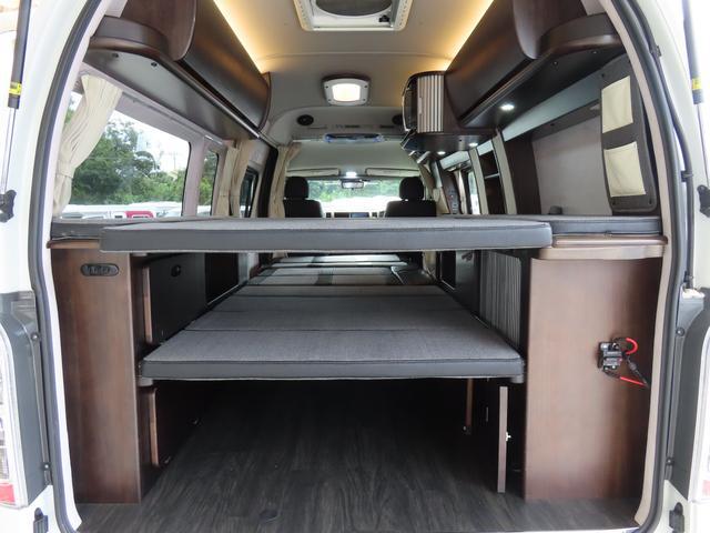 0403790A30250928W00104.jpg