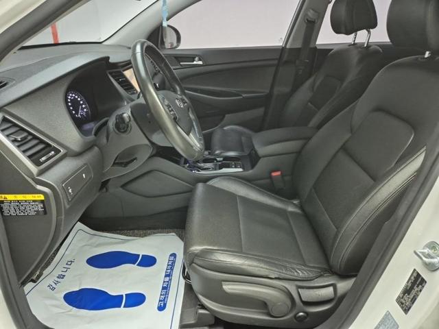 6011000450R11.jpg
