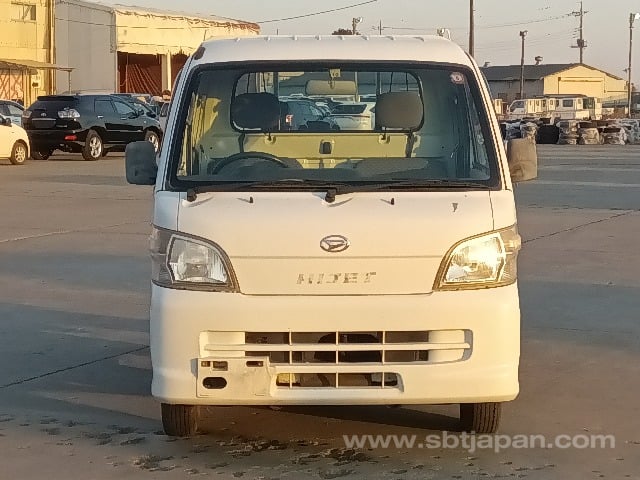 r.jpg
