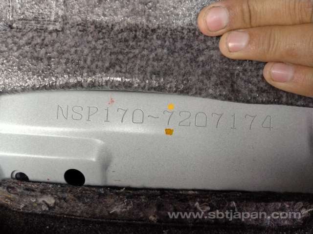 2019 TOYOTA SIENTA G CUERO