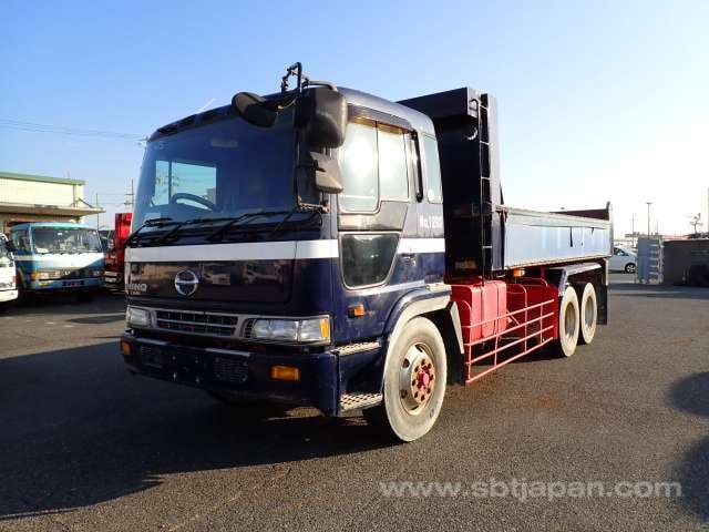 r.jpg