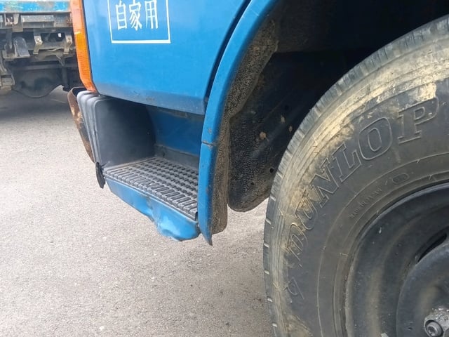 281.jpg
