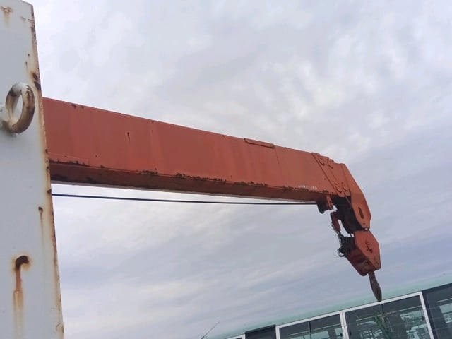 303.jpg