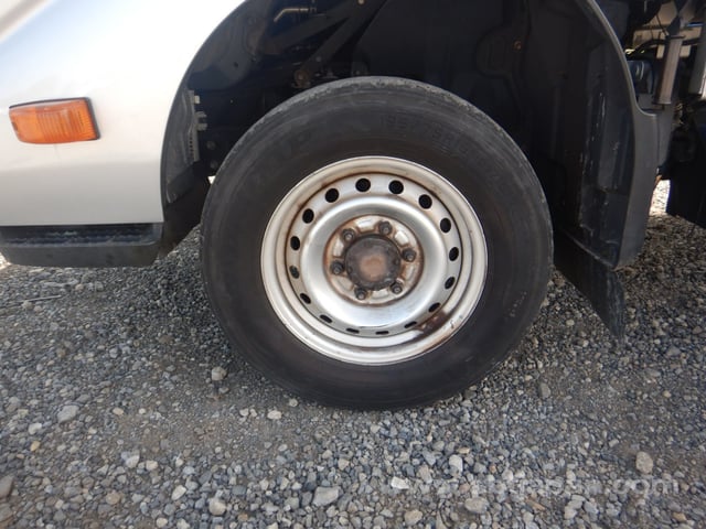 32.jpg