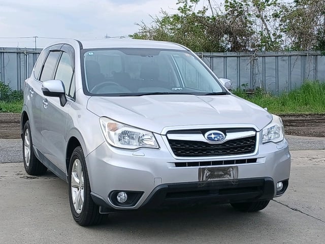 SUBARU FORESTER 2014