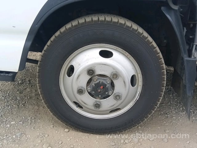 37.jpg