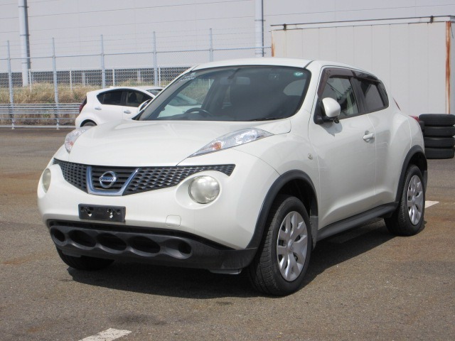 NISSAN JUKE photo 2
