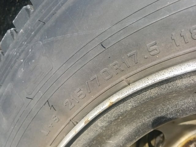 281.jpg