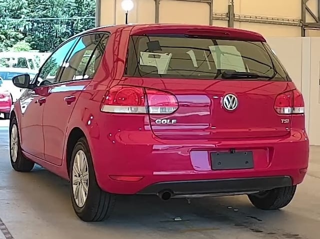 VOLKSWAGEN GOLF photo 3