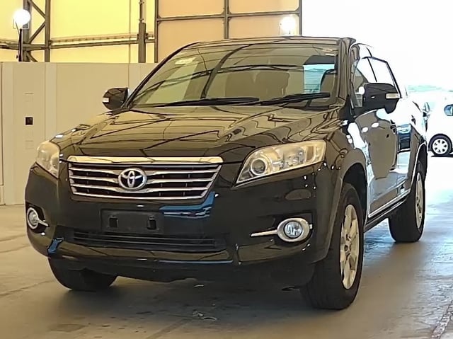 TOYOTA VANGUARD photo 2
