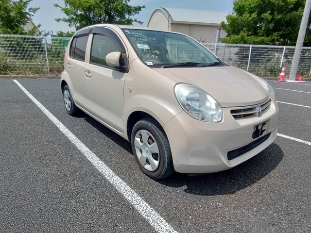 TOYOTA PASSO 2013