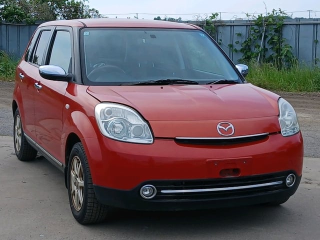 MAZDA VERISA 2009