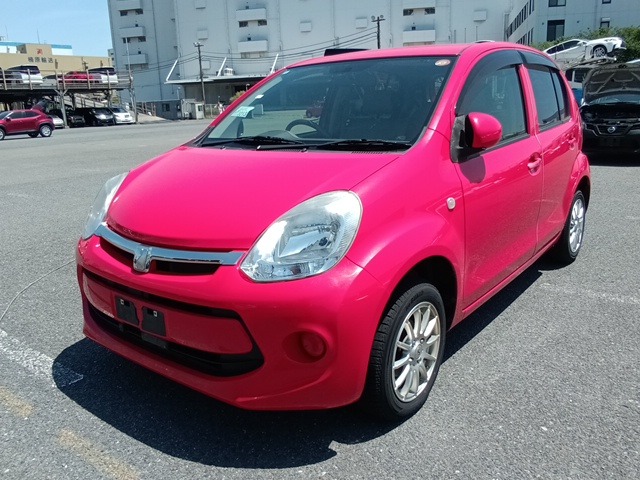 TOYOTA PASSO photo 2