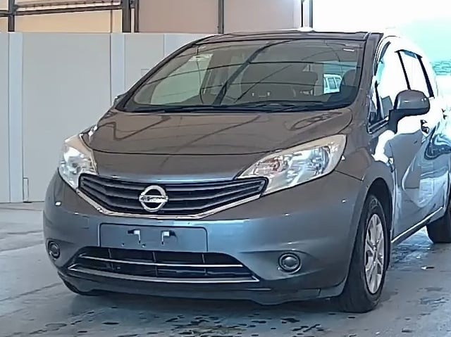NISSAN NOTE photo 2