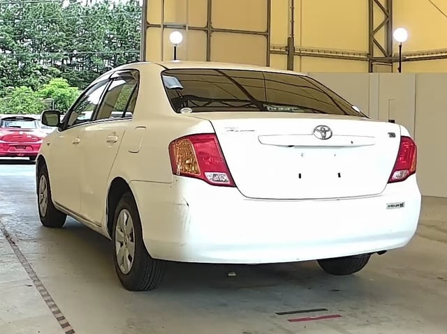TOYOTA COROLLA AXIO photo 3