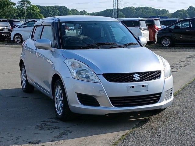 SUZUKI SWIFT 2013
