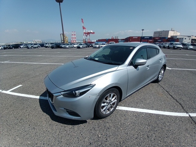 MAZDA AXELA SPORT photo 2