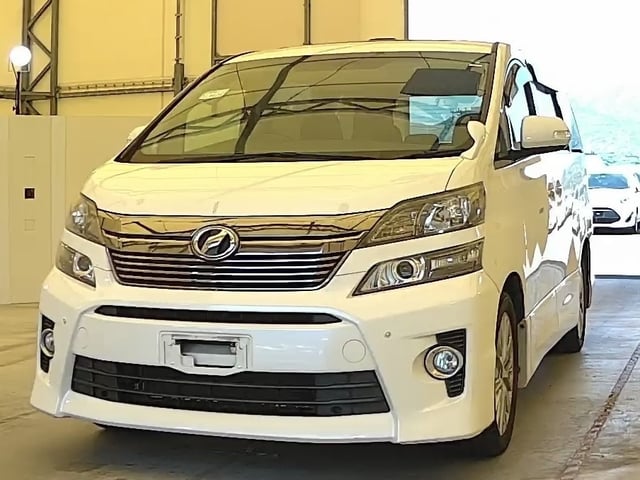 TOYOTA VELLFIRE photo 2