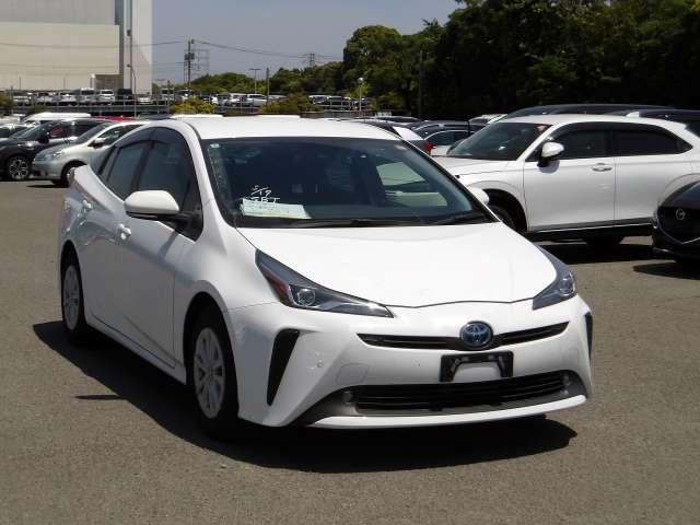 TOYOTA PRIUS 2022