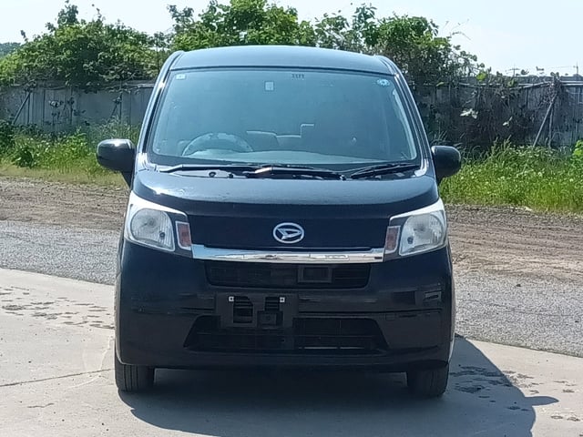 DAIHATSU MOVE photo 2