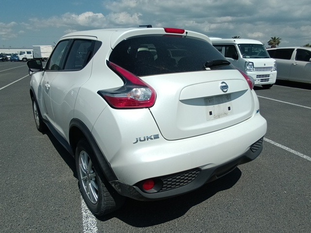 NISSAN JUKE photo 3