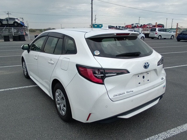 TOYOTA COROLLA TOURING photo 3