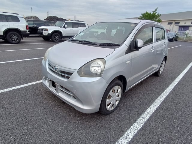 DAIHATSU MIRA ES photo 2