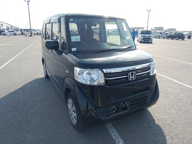 HONDA N BOX 2017
