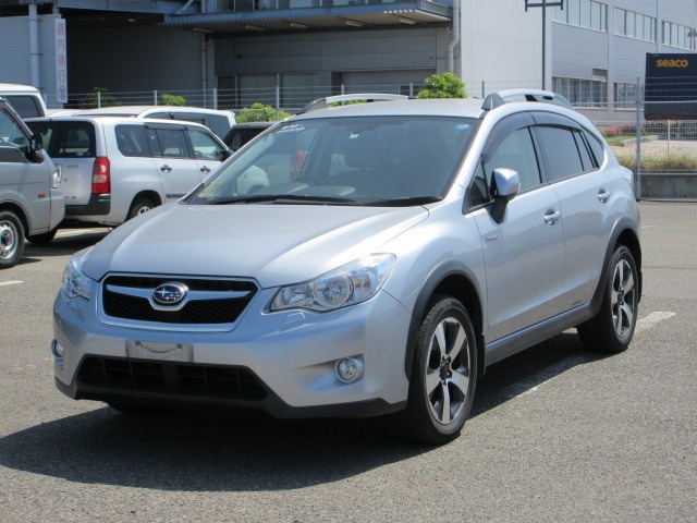 SUBARU XV HYBRID photo 2