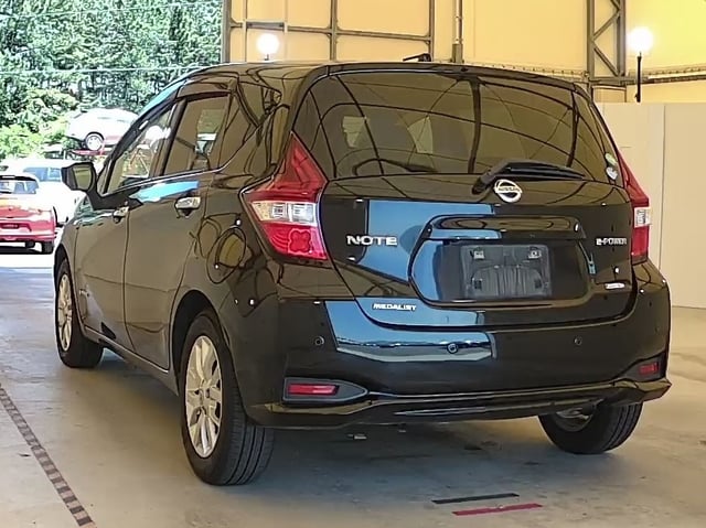 NISSAN NOTE photo 3