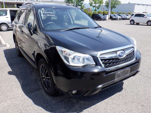 SUBARU FORESTER 2015